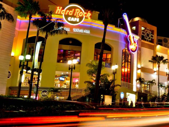 グアムのハードロックカフェ体験記 メニューや場所について Hard Rock Cafe 0 グアム レストランや観光スポットまとめ0 グアム レストランや観光スポットまとめ